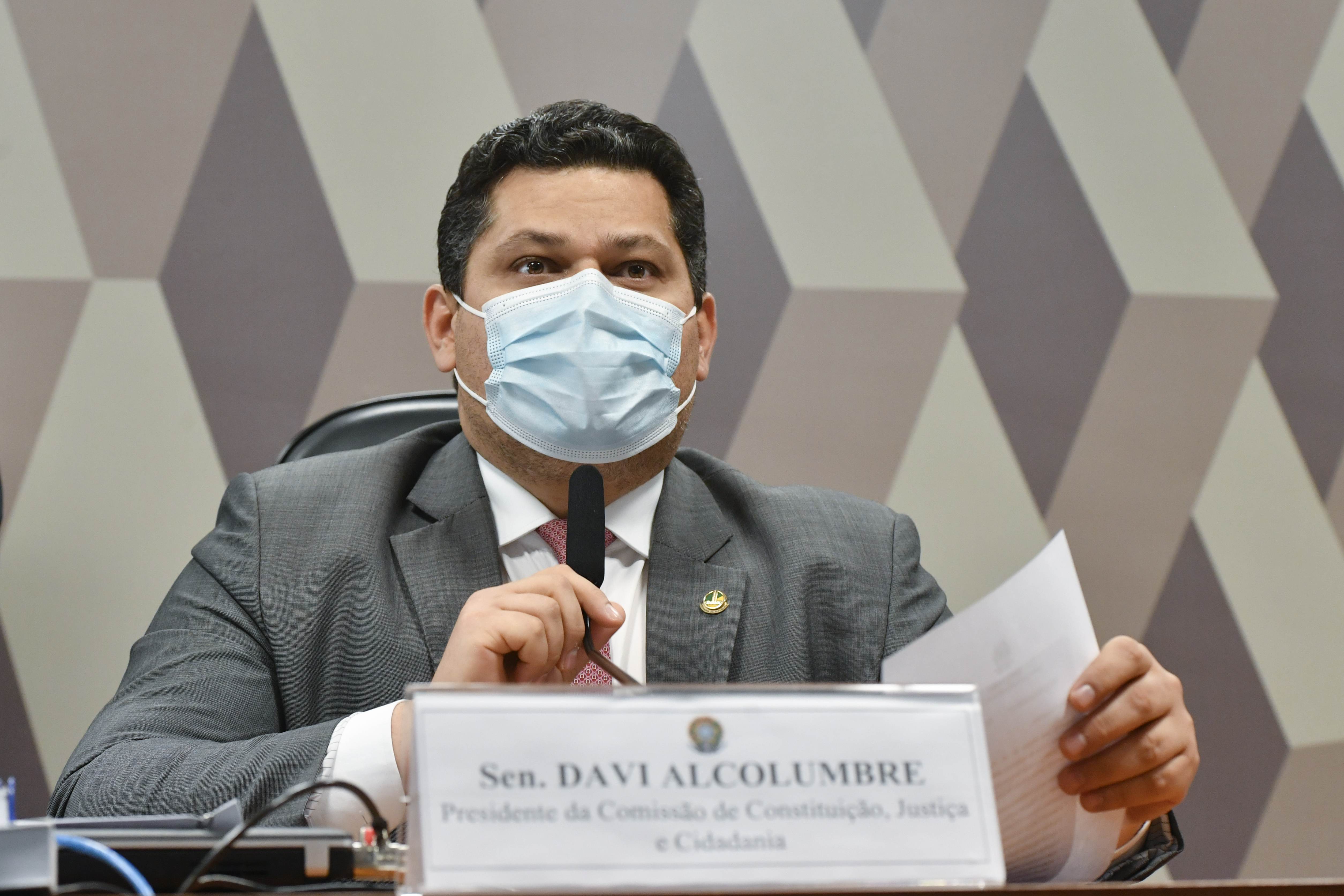 Presidente da CCJ, senador Davi Alcolumbre (DEM-AP)