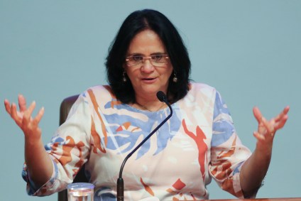 A ministra da Mulher, da Família e dos Direitos Humanos, Damares Alves