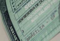 Saiba como funciona o documento de carro digital e o que muda para o motorista
