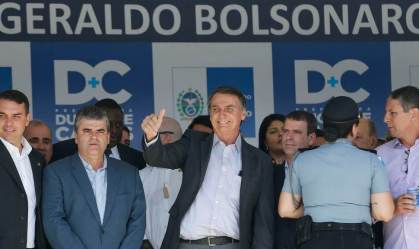 Presidente Jair Bolsonaro na inauguração do colégio Percy Geraldo Bolsonaro