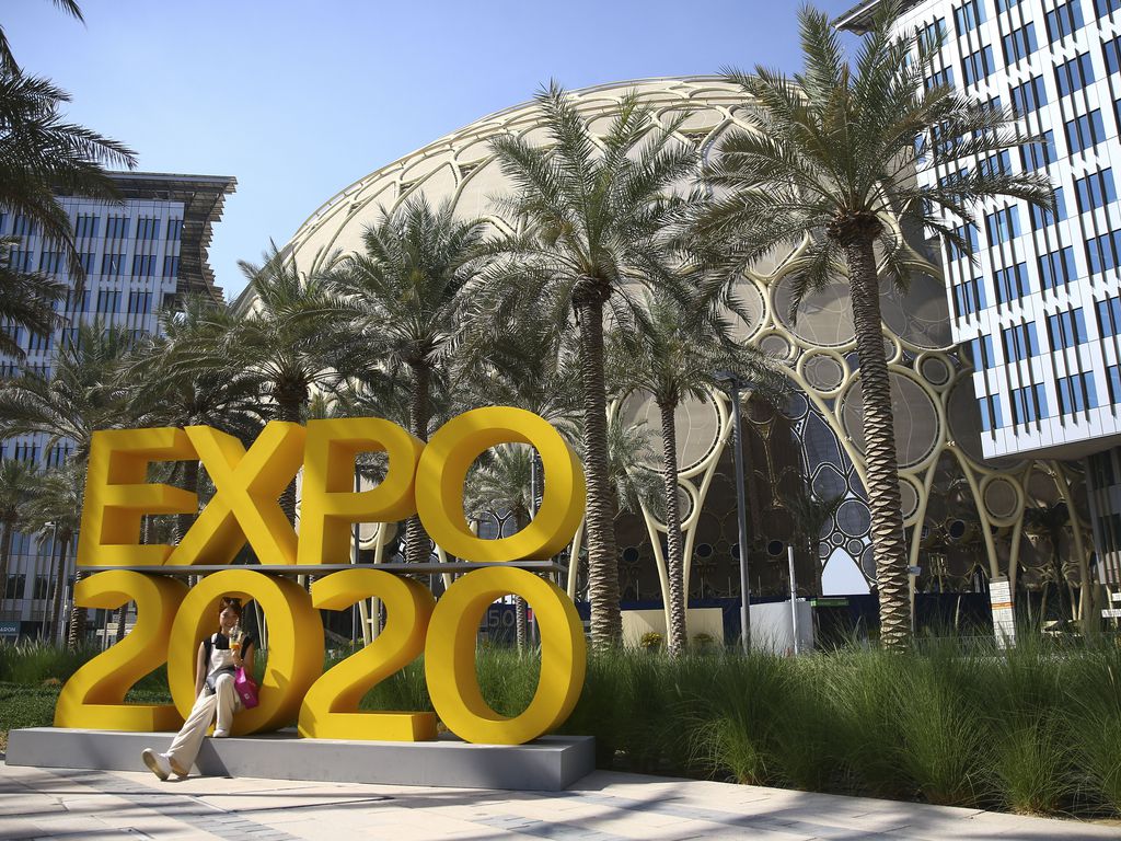 Expo Dubai 2020 é aberta com pavilhões de mais de 190 países.