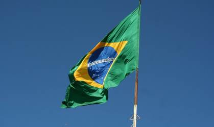 PIB registra alta de 0,4% no 3º trimestre com ajuda de serviços e indústria