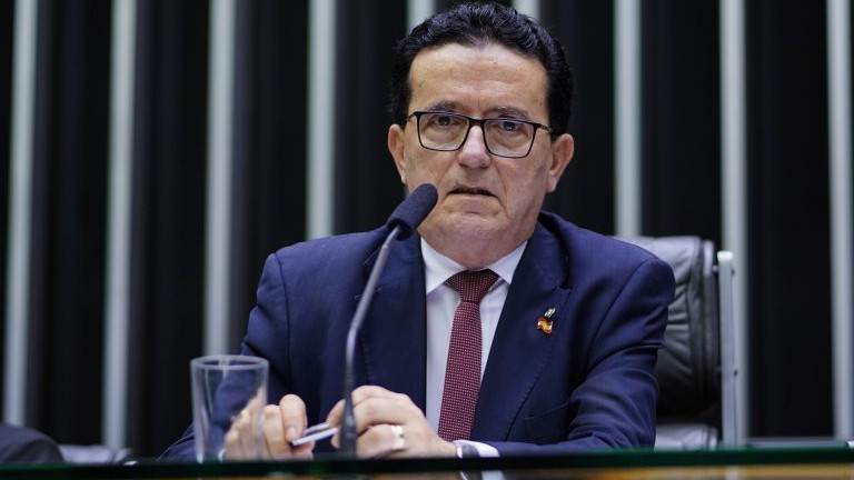 Deputado federal Hélio Costa