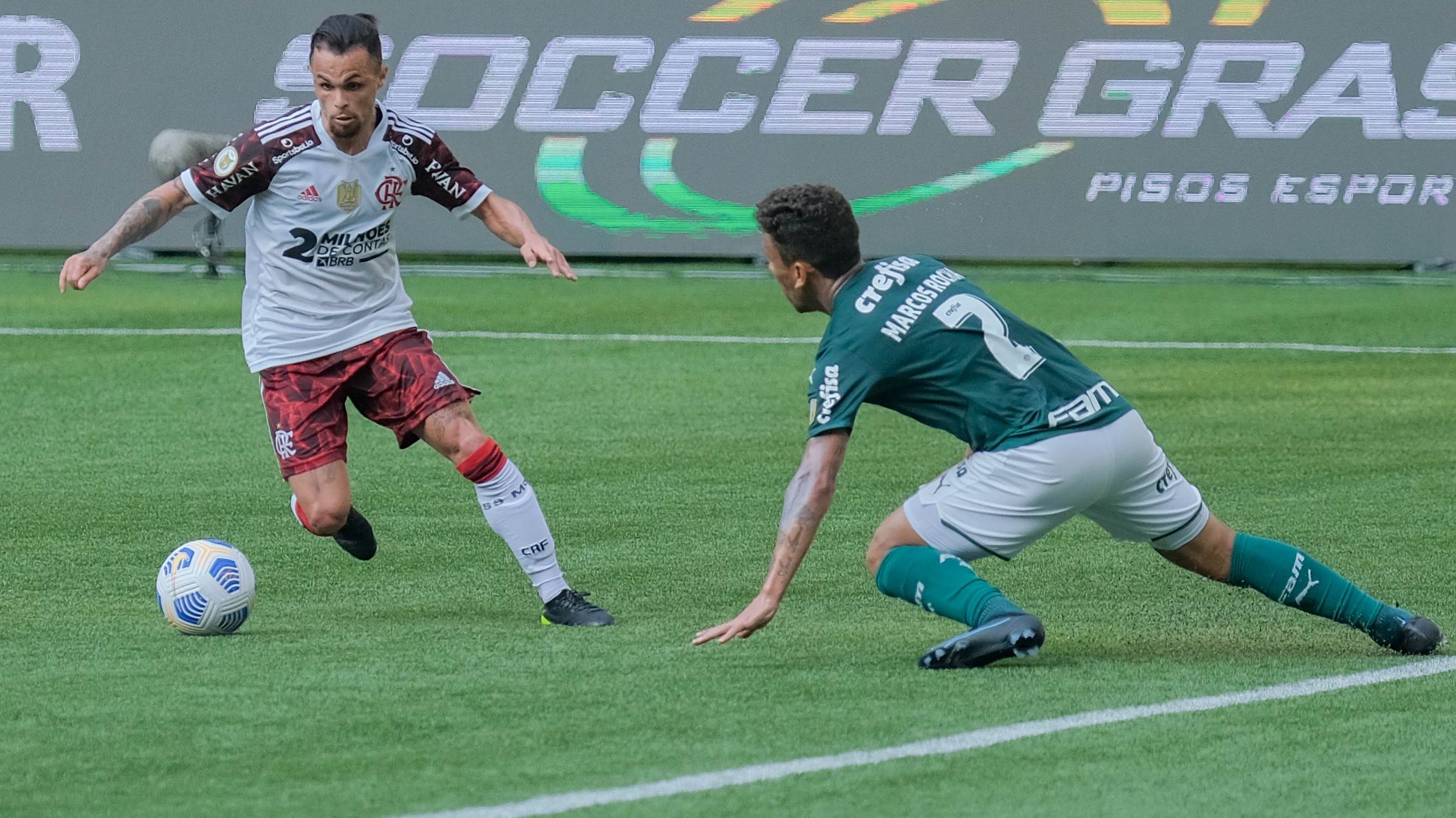 Flamengo e Palmeiras se enfrentaram em São Paulo