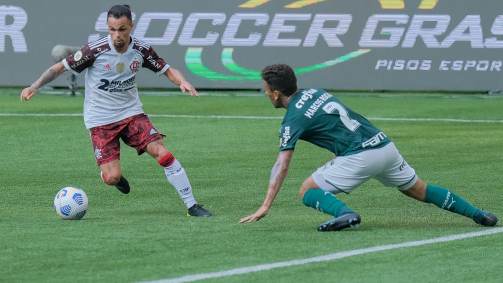 Flamengo e Palmeiras se enfrentaram em São Paulo