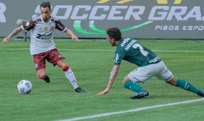 Flamengo e Palmeiras se enfrentaram em São Paulo