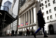 Ações de tecnologia impulsionam Nasdaq a máxima recorde