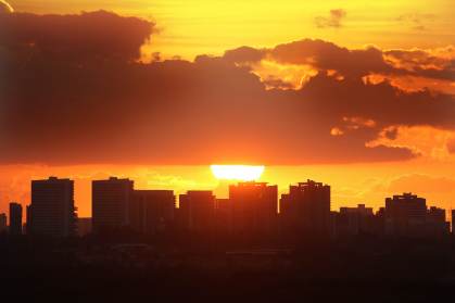 verão, por so sol, horário de verão