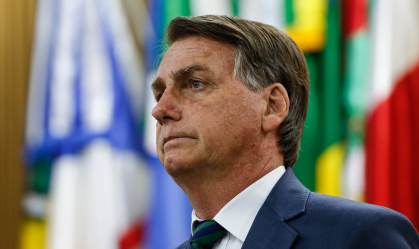 Em declaração, Bolsonaro nega intenção de agredir Poderes, mas mantém crítica a Moraes