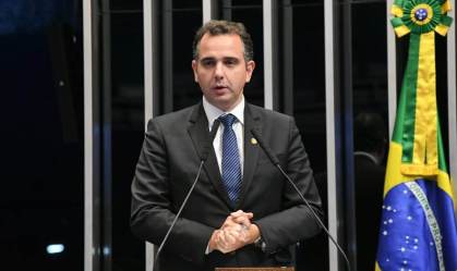 "Solução não está no autoritarismo", diz Rodrigo Pacheco