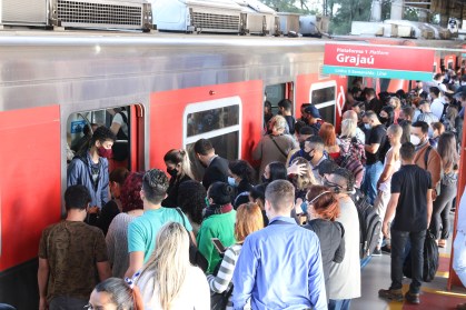 Trem da CPTM em São Paulo