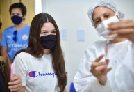Casos de Síndrome Respiratória Aguda Grave seguem em elevação entre crianças e adolescentes