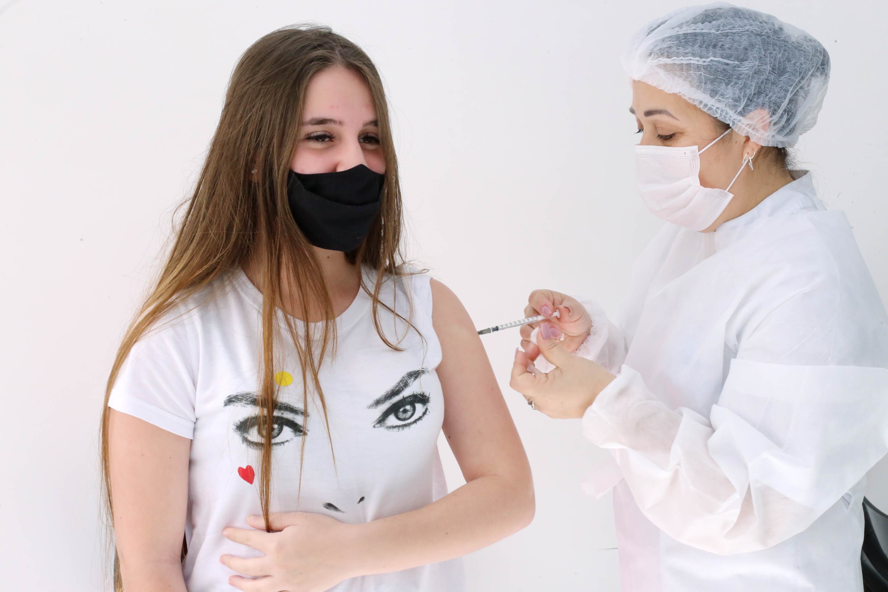 Vacinação de adolescentes contra a Covid-19