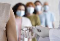 Não é ideal priorizar doses de reforço contra a Covid-19, diz artigo na Lancet