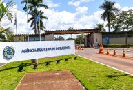Pressionada, Abin decide exonerar três servidores que foram afastados; PF investiga outros contratos