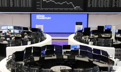 Índices europeus fecham em queda com temores sobre ações de crescimento