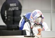 Depois de fugir da polícia, alemã de 96 anos é julgada por crimes durante o nazismo