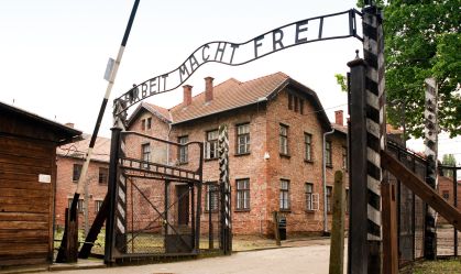 Líderes mundiais participarão do 80º aniversário da libertação de Auschwitz