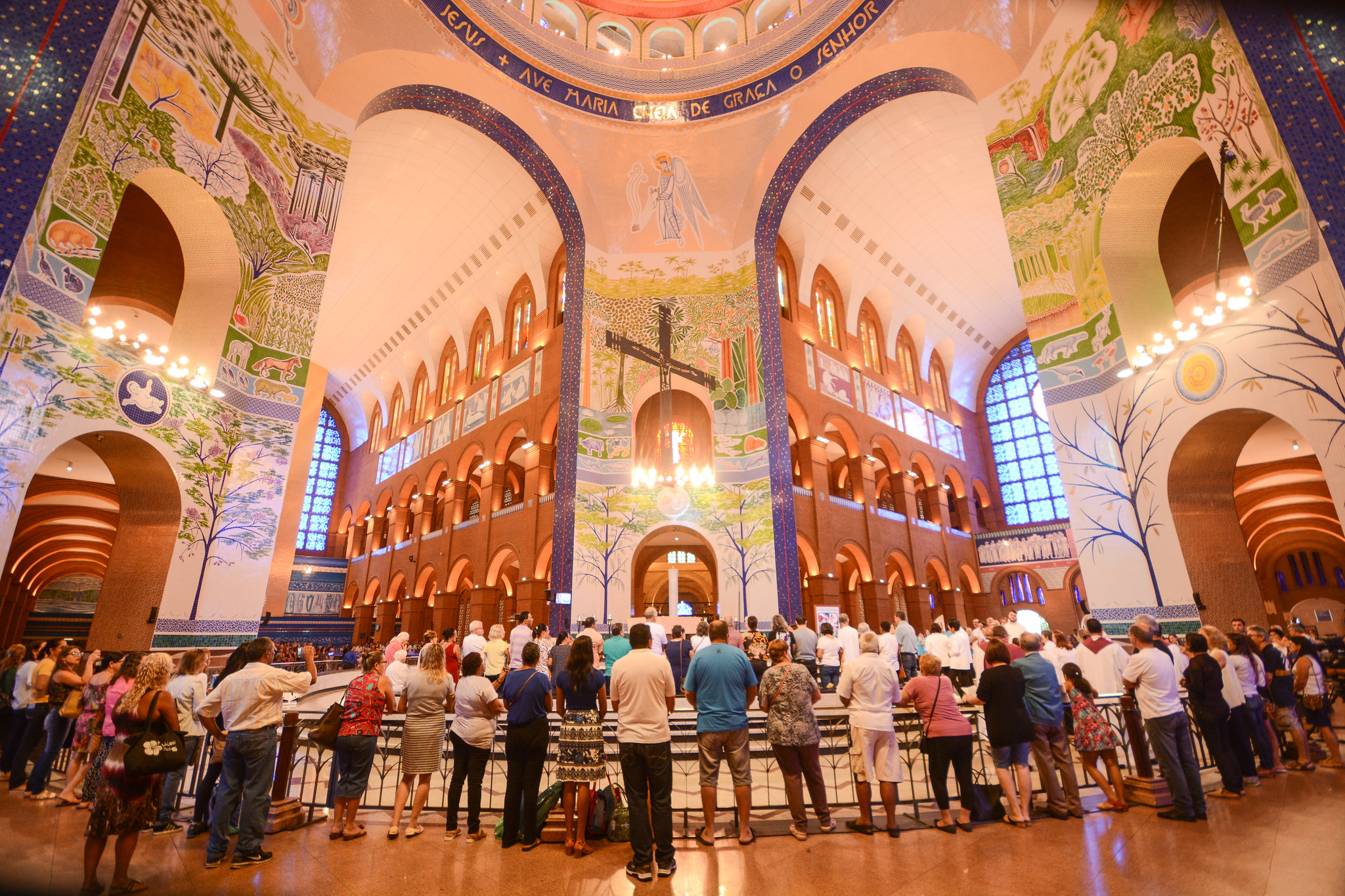 Fiéis Aparecida do Norte, igreja, fé, religião, cristãos