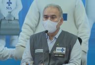 Previsão é de 354 milhões de doses de vacinas para 2022, diz Queiroga