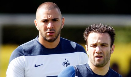 Aos 40 anos, francês chantageado por Benzema troca de time; saiba mais