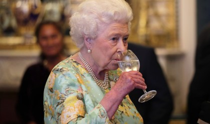 Por que não estamos sendo informados mais sobre a saúde da rainha Elizabeth II?