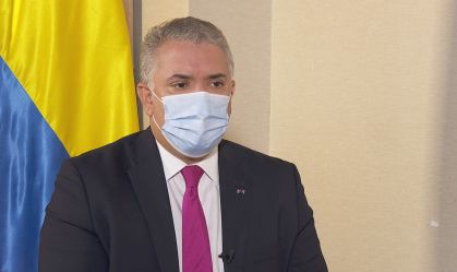 Tribunal colombiano determina prisão domiciliar de presidente