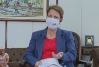 “Bloqueio de carne não é ato político da China”, diz Tereza Cristina à CNN