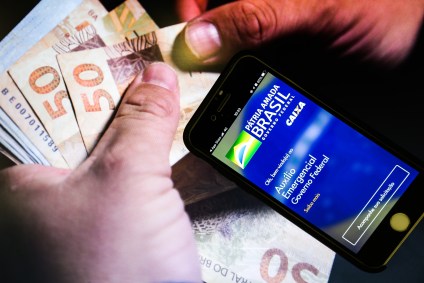 Auxílio Brasil