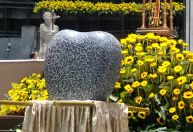Sob chuva fina, ato na Catedral do Rio celebra 90 anos do Cristo Redentor