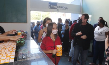 Teatros, cinemas e museus voltam a funcionar com 100% da capacidade no Rio