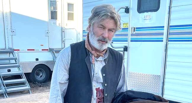 Alec Baldwin no set de filmagens de "Rust" / Foto: Reprodução/Instagram
