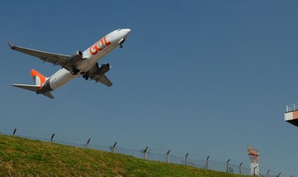 Aviões arremetem no Aeroporto de Congonhas devido ao vento