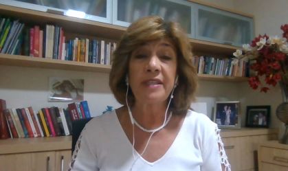 Fim da pandemia requer vacinação e controle de variantes, diz epidemiologista