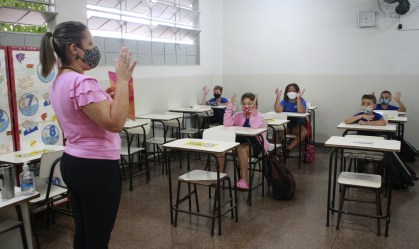 Pesquisa: Maior desafio de professores é com a saúde mental em volta presencial