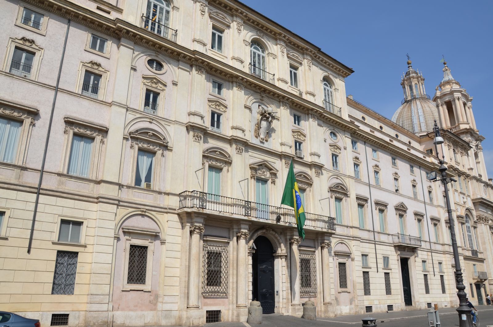 A fachada do palácio Pamphilj, no centro de Roma, que abriga a embaixada brasileira