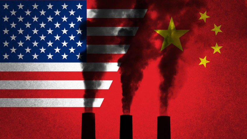 Na semana passada, Biden criticou Xi por não ter comparecido à COP26, dizendo que ele havia cometido um 'grande erro' / CNN Illustration