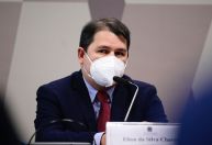 Saúde não consultou Conitec sobre “kit Covid”, diz assessor técnico à CPI