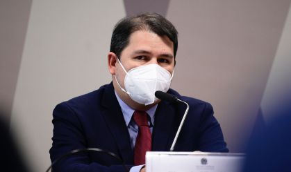 Saúde não consultou Conitec sobre "kit Covid", diz assessor técnico à CPI