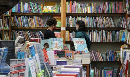 Cervantes e Shakespeare morreram no mesmo dia? Saiba verdadeira história no Dia Mundial do Livro