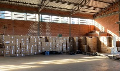 Também foram executados o sequestro de 56 veículos, 13 imóveis e valores em contas de até o valor de R$ 600 milhões