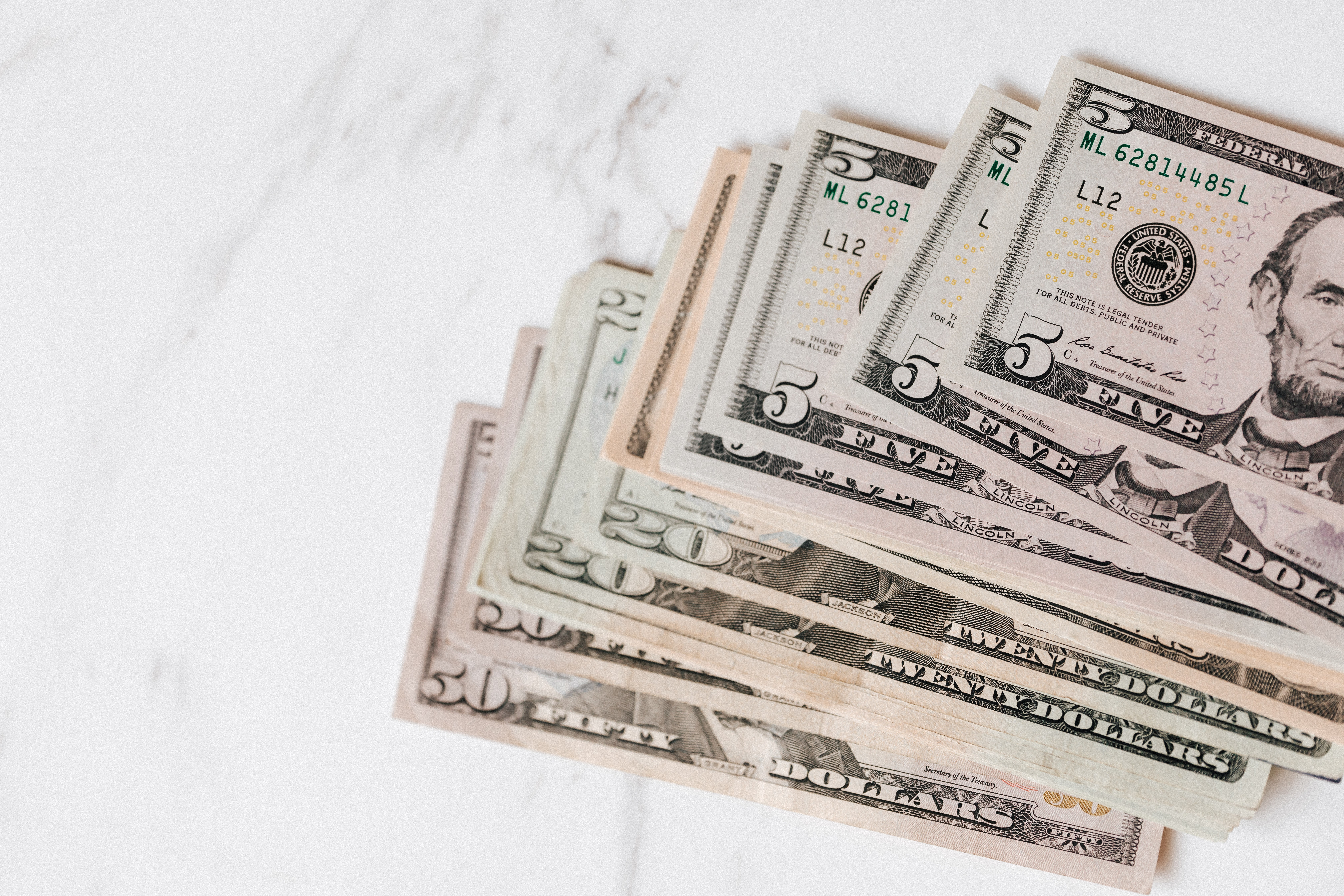 Dólar