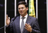 ‘Já estamos com o cronograma bem apertado’, diz João Roma sobre Auxílio Brasil