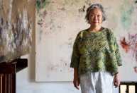 ‘Eu obedeço ao tempo’: A artista que passou três décadas em uma única pintura