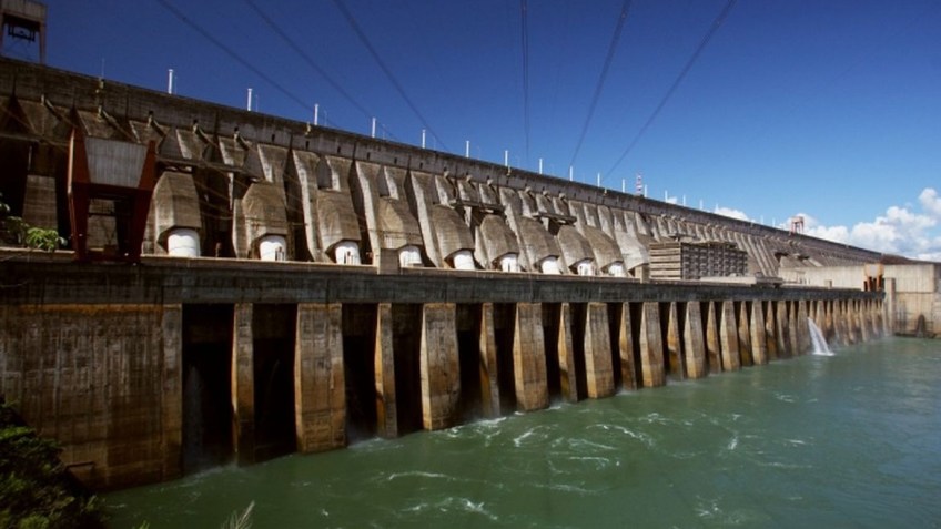 Governo brasileiro terá de renegociar as bases financeiras do acordo para a construção e o funcionamento da usina de Itaipu / Itaipu Binacional