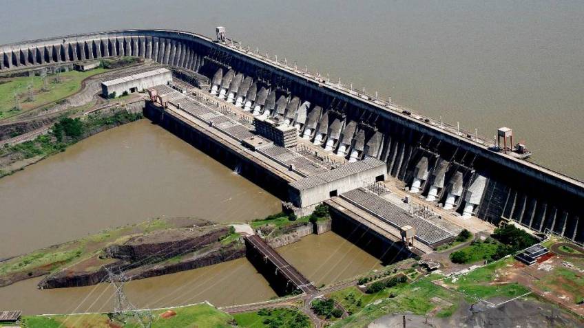 As hidrelétricas produzem energia de forma sustentável / Caio Coronel/Itaipu Binacional