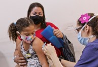 Secretarias estaduais dizem que não seguirão recomendação de prescrição para vacinação infantil