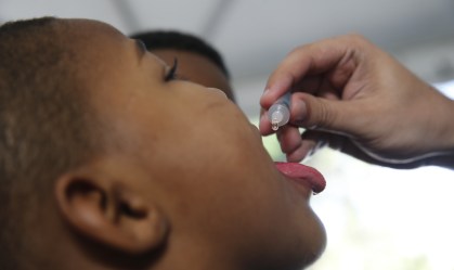 Vacina inativada da pólio faz 10 anos nos postos com baixa adesão