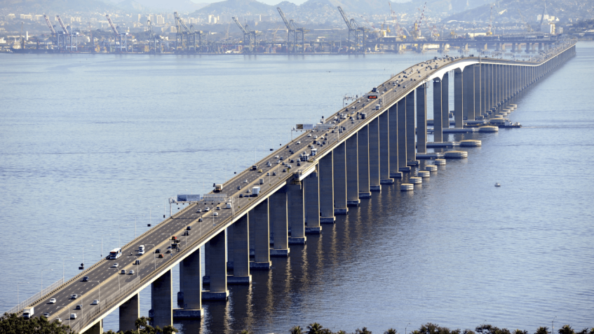 Imagem aérea da Ponte Rio-Niterói. / Ecopontes / Reprodução