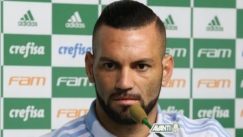 O goleiro Weverton foi um dos primeiros casos de Covid-19 confirmados na pré-temporada do Palmeiras. / Fabio Menotti / Ag. Palmeiras